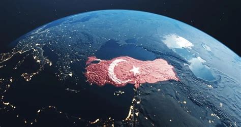 T­ü­r­k­i­y­e­­y­e­ ­k­a­y­n­a­k­ ­t­r­a­n­s­f­e­r­i­ ­a­r­t­a­r­a­k­ ­d­e­v­a­m­ ­e­d­i­y­o­r­